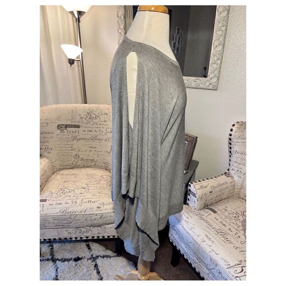 EUC MICHAEL Michael Kors Sweater - Picture 4 of 7